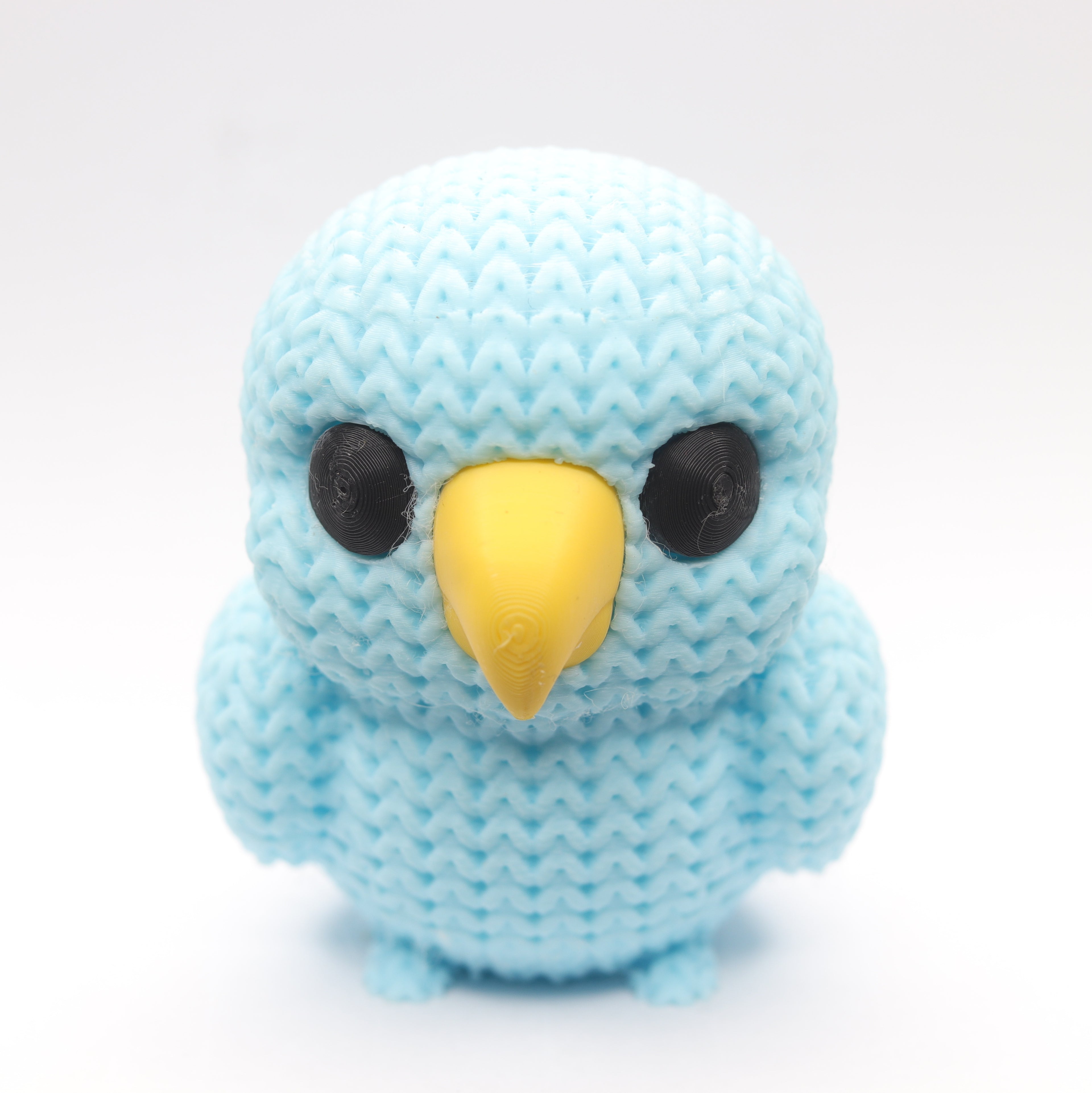 Mithoo - The Knitted Parrot